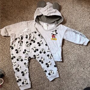 NEW Mickey Mouse Outfit - 18m